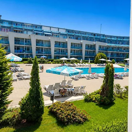 Apartament с две спални градина к-с Black Sea Star Cernomoreț