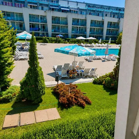 с две спални градина к-с Black Sea Star Apartament *
