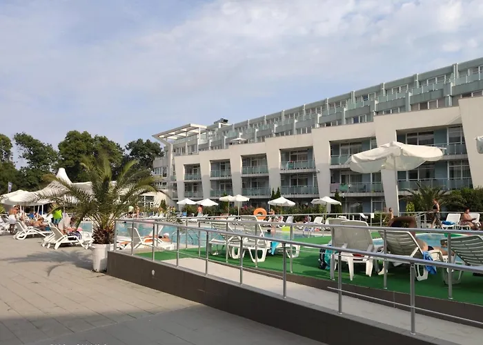 Apartment Къмпинг Градина - Тристаен Апартамент С Две Спални В К-С Черноморска Звезда *